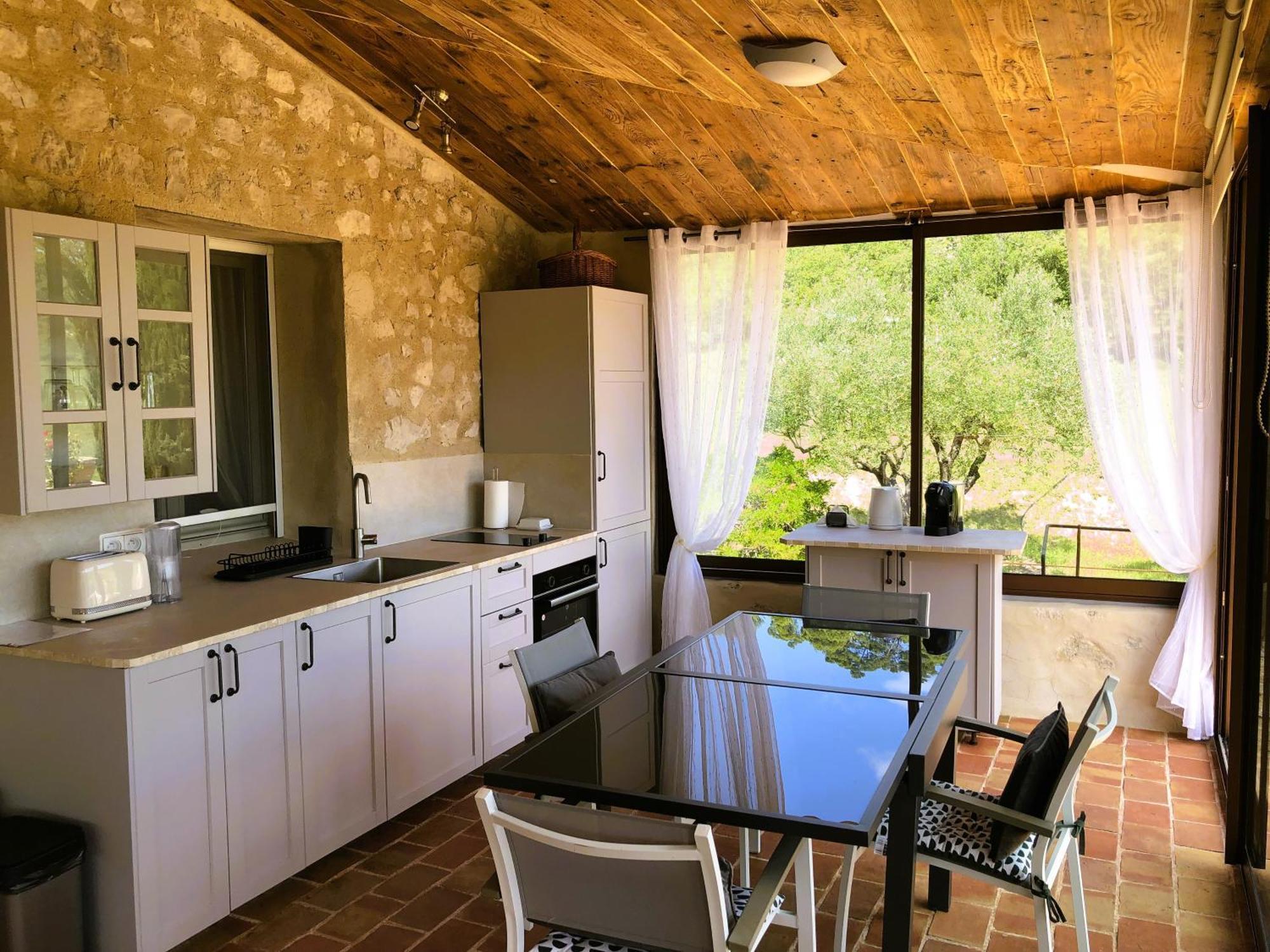 Le Mas Sérénité Ansouis Habitación foto